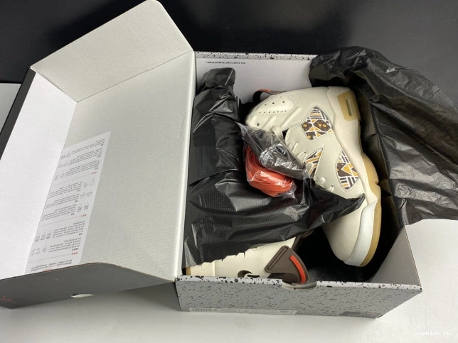 Chep Onekick Jordan (2020) CZ4152-100 Sail Brown Quai54 6 Retro AIR 0806